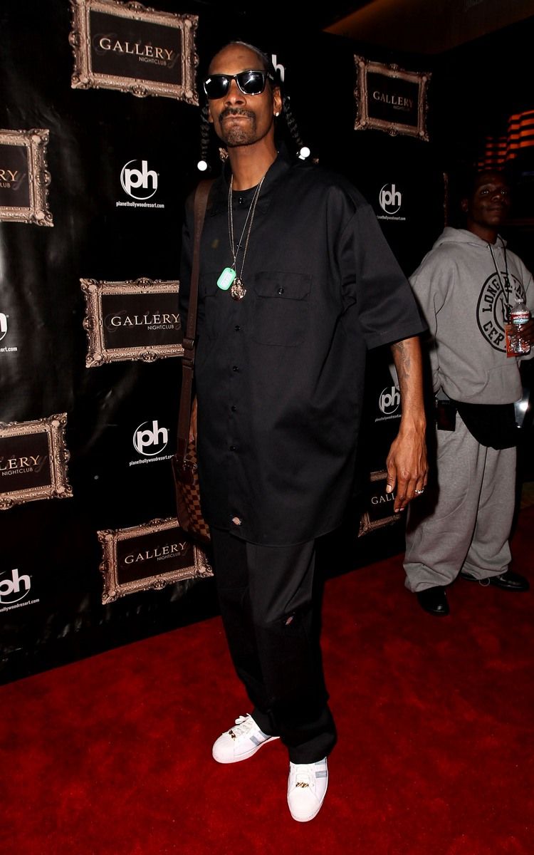 Snoop Dogg walks the red carpet at Gallery Nightclub at Planet Hollywood  | Picture 132289